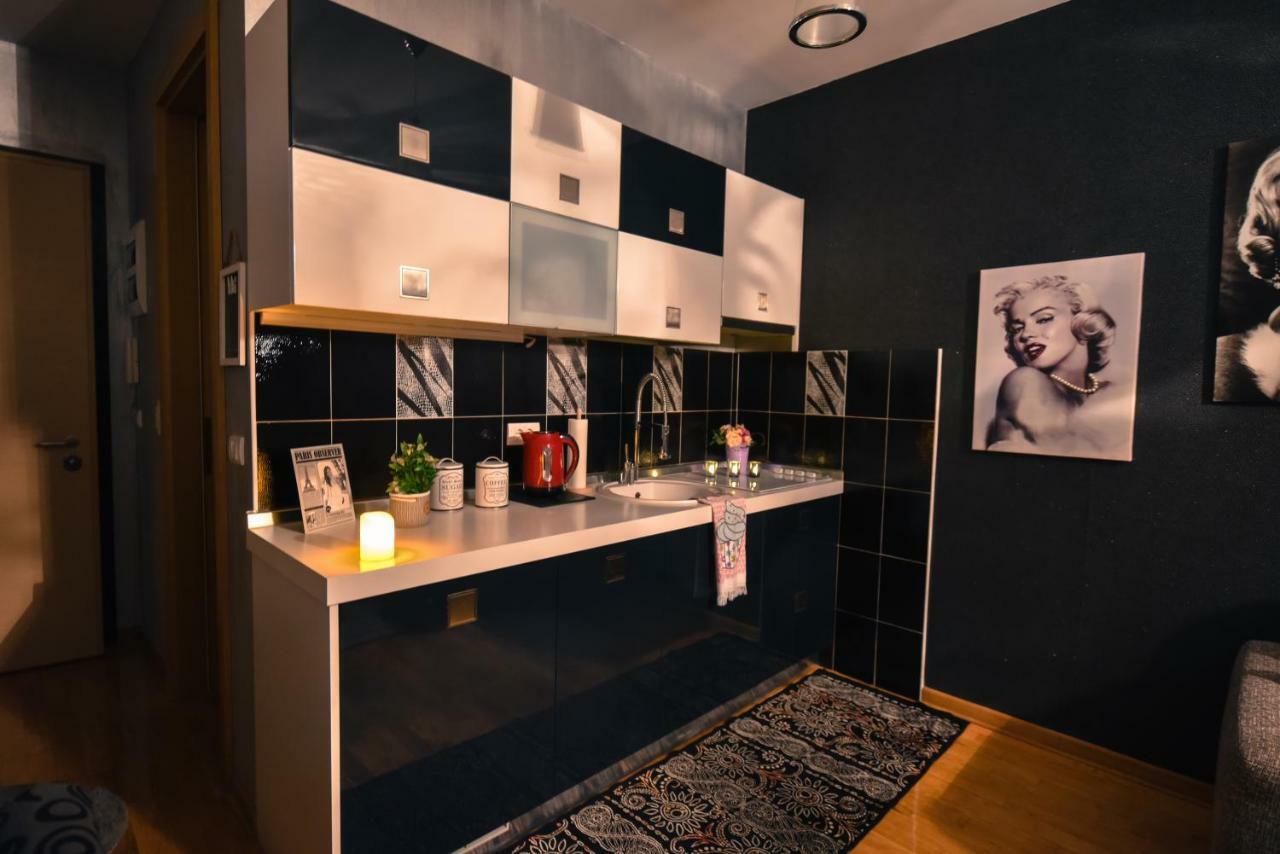 Marilyn Apartment Budua Esterno foto